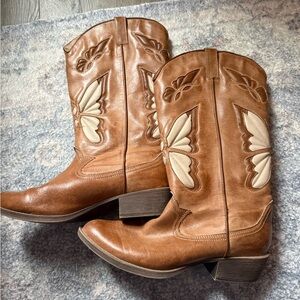 Size 9 Altered state cowgirl boots